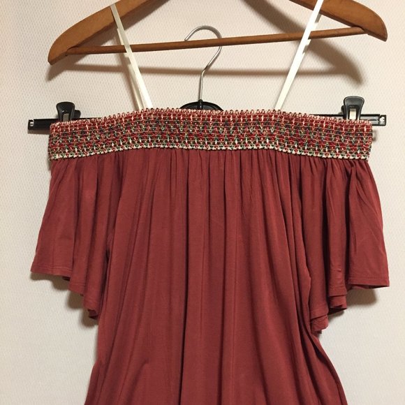 •💥Pen & Paper Off the Shoulder Top💥 - Picture 1 of 5